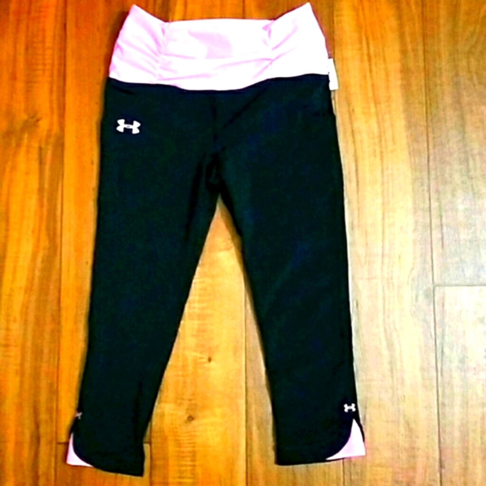 NWT Under Armour capris
